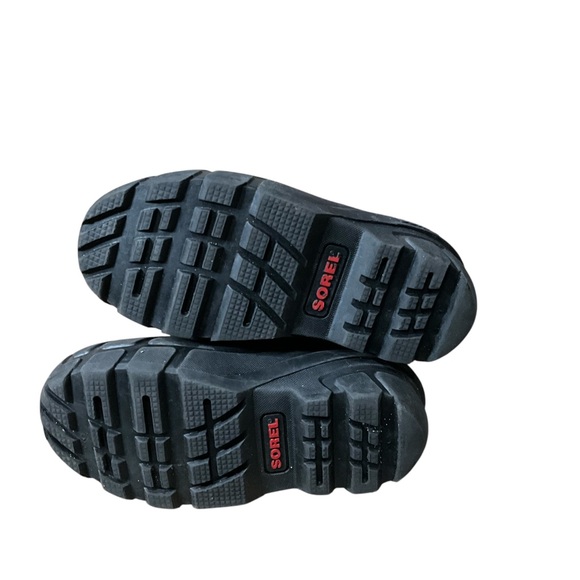 Sorel Kids' Red and Navy Snow Boots size 12 - Picture 9 of 10